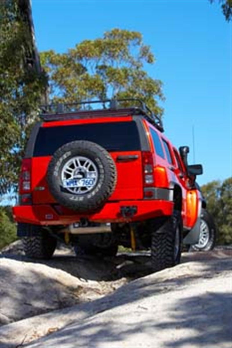 Load image into Gallery viewer, ARB Rear Bar Hummer H3 No Flr
