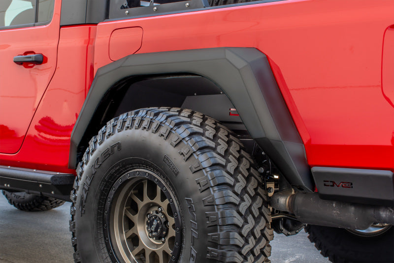 Load image into Gallery viewer, DV8 Offroad 2019+ Jeep Gladiator Armor Fenders
