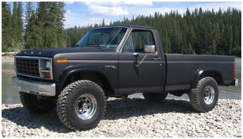 Load image into Gallery viewer, Bushwacker 80-86 Ford Bronco Cutout Style Flares 2pc - Black
