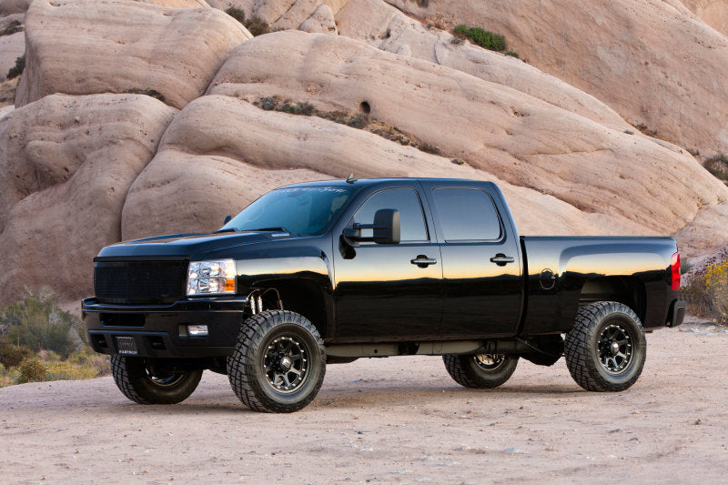 Load image into Gallery viewer, Fabtech 11-19 GM C/K2500HD/3500HD 4in Ultimate System w/Perf. Shocks
