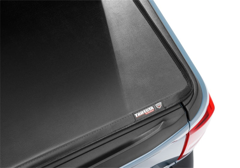 Load image into Gallery viewer, Extang 2022 Ford Maverick (4ft 6in Bed) Trifecta e-Series
