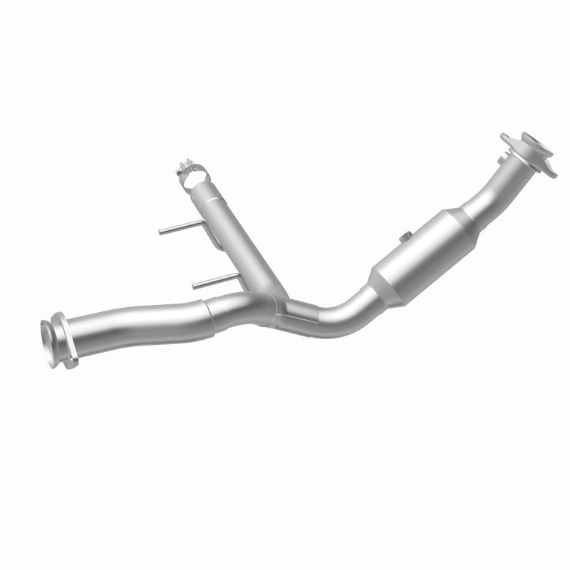 Load image into Gallery viewer, MagnaFlow Right Side Direct Fit Catalytic Converter 15-17 Ford F-150 5.0L
