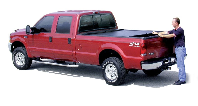 Load image into Gallery viewer, Roll-N-Lock 2019 Chevrolet Silverado 1500&amp; GMC Sierra 1500 96.5in M-Series Retractable Tonneau Cover
