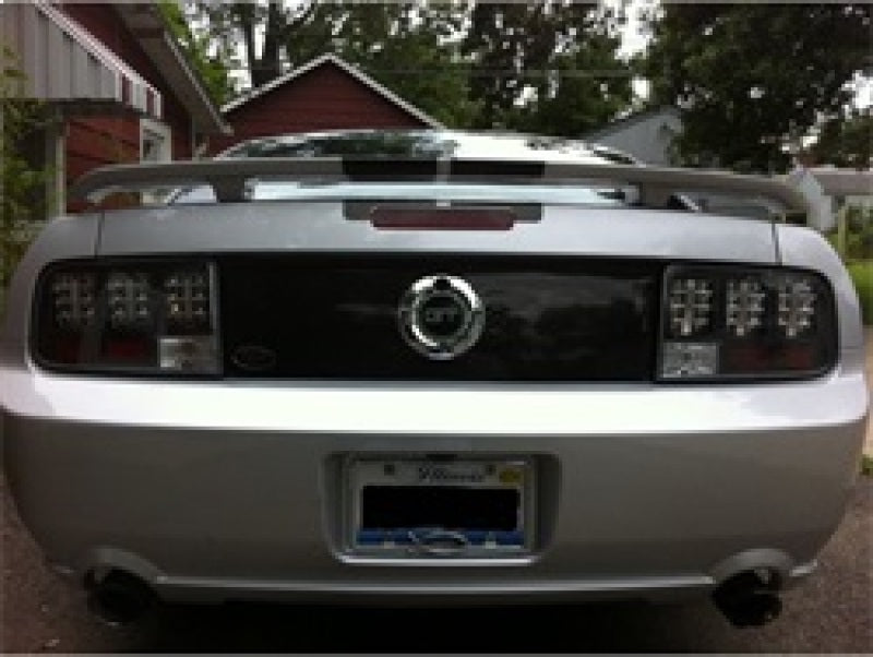 Load image into Gallery viewer, Spyder Ford Mustang 05-09 LED Tail Lights Black ALT-YD-FM05-LED-BK
