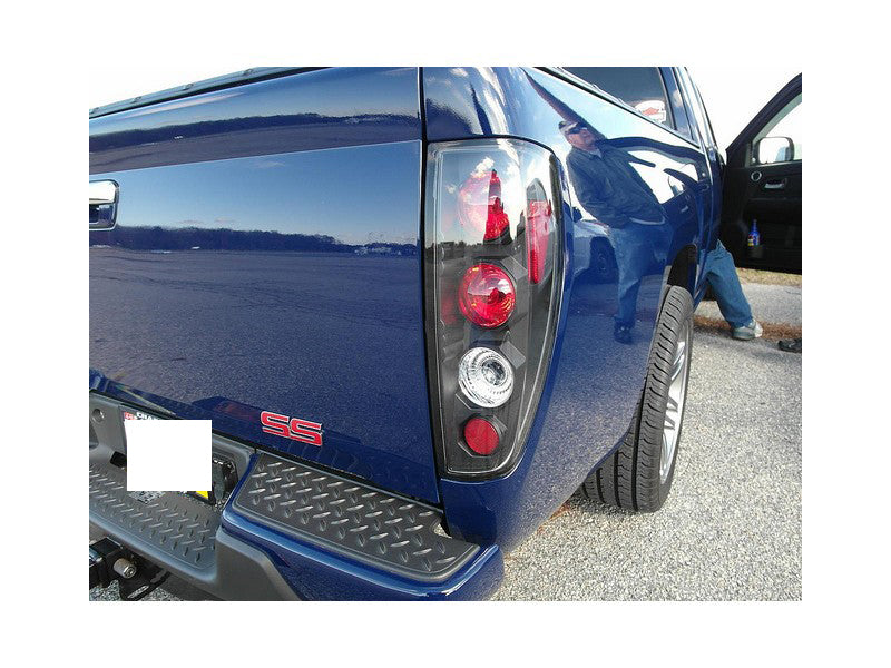 Load image into Gallery viewer, Spyder Chevy Colorado 04-13/GMC Canyon 04-13 Euro Style Tail Lights Black ALT-YD-CCO04-BK
