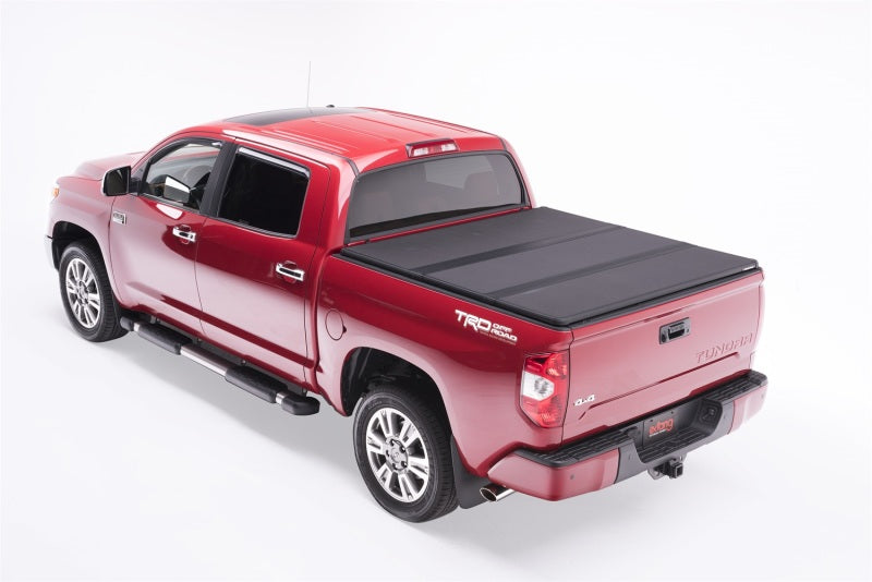 Load image into Gallery viewer, Extang 07-13 Toyota Tundra LB (8ft) (w/ Rail System) Solid Fold 2.0
