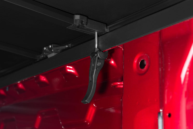 Load image into Gallery viewer, Tonno Pro 88-99 Chevy C1500 8ft Fleetside Tonno Fold Tri-Fold Tonneau Cover
