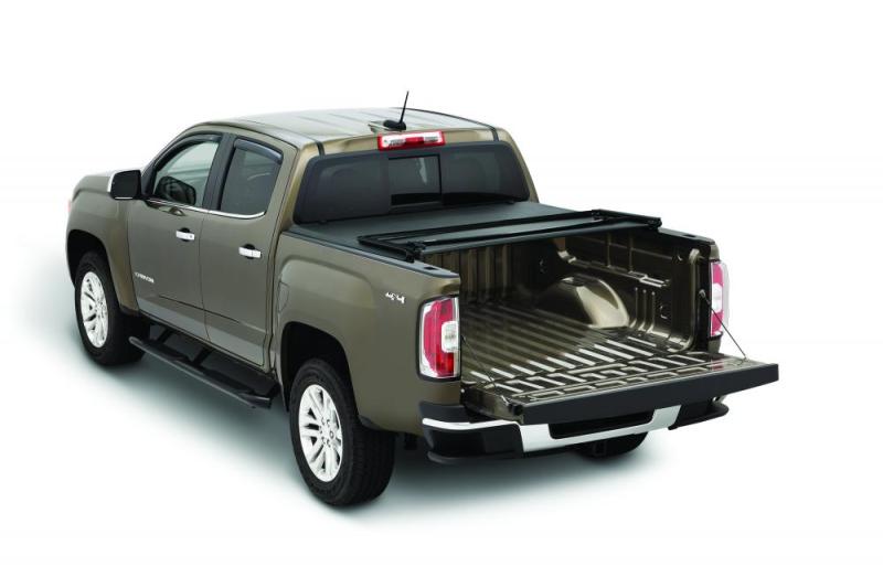Load image into Gallery viewer, Tonno Pro 04-14 Chevy Colorado 5ft Styleside Tonno Fold Tri-Fold Tonneau Cover
