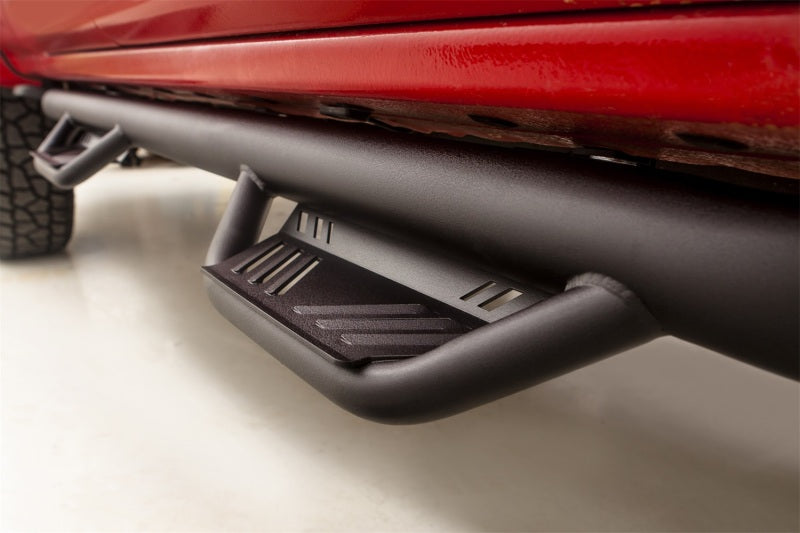 Load image into Gallery viewer, Lund 15-17 Chevy Colorado Ext. Cab Terrain HX Step Nerf Bars - Black
