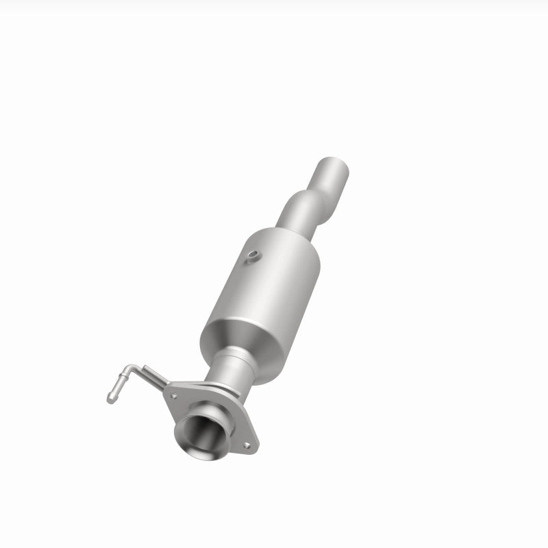 Load image into Gallery viewer, MagnaFlow 20-22 Ford F-350 Super Duty V8 7.3L Rear Underbody Direct Fit Catalytic Converter
