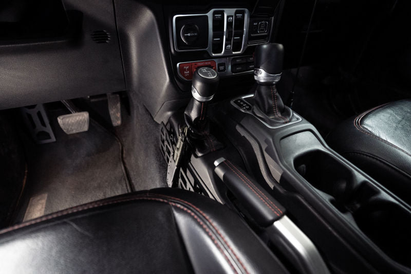 Load image into Gallery viewer, DV8 Offroad 18-23 Jeep Wrangler Center Console Molle Panels
