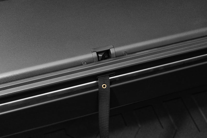 Load image into Gallery viewer, Roll-N-Lock 2019 Chevrolet Silverado 1500 SB 77-3/4in A-Series Retractable Tonneau Cover
