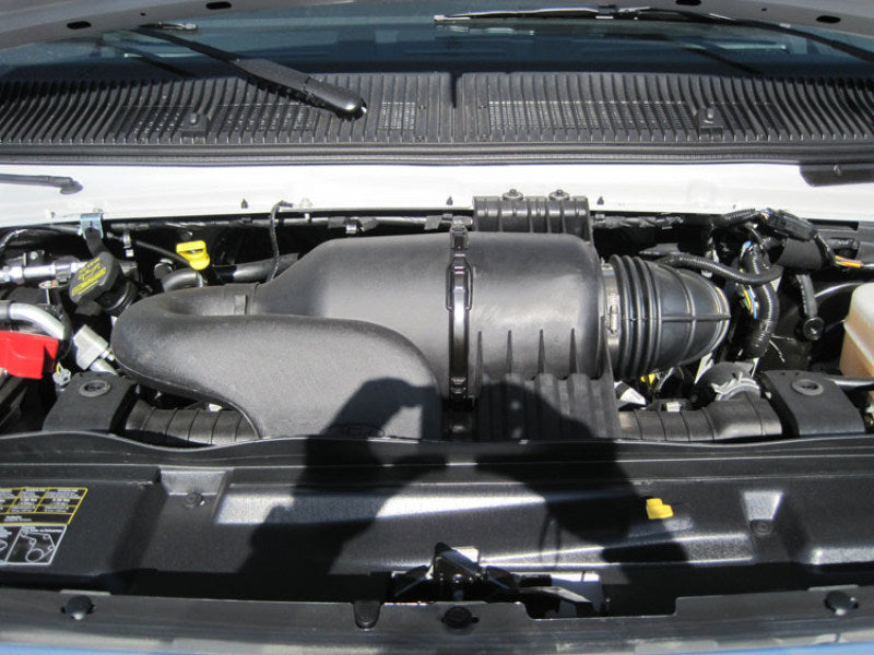Load image into Gallery viewer, K&amp;N Replacement Air Filter FORD MUSTANG V8-4.6L, 1996-97
