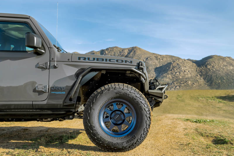 Load image into Gallery viewer, DV8 Offroad 18-23 Jeep Wrangler JL Spec Series Tube Fenders
