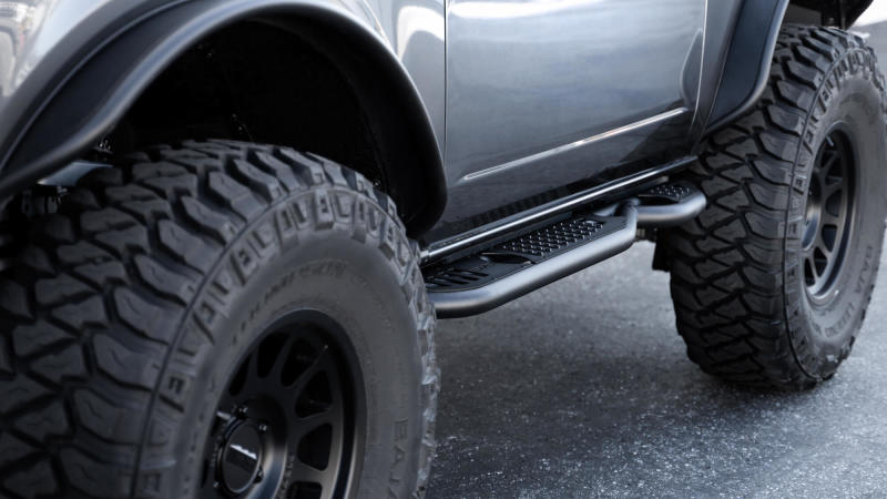 Load image into Gallery viewer, DV8 Offroad 21-23 Ford Bronco OE Plus 2-Door Side Steps
