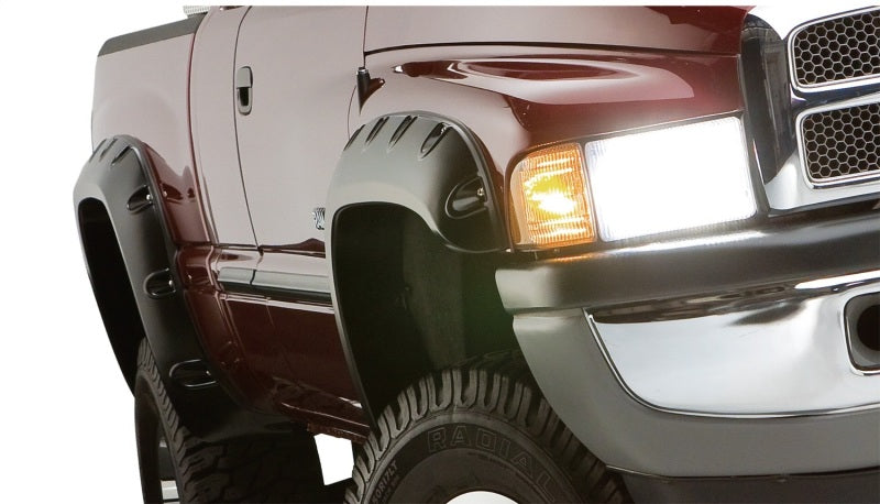 Load image into Gallery viewer, Bushwacker 20-22 Ram 1500 (Excl. Rebel/TRX) 76.3/67.4in Bed Pocket Style Flares 4pc - Diamd. Black
