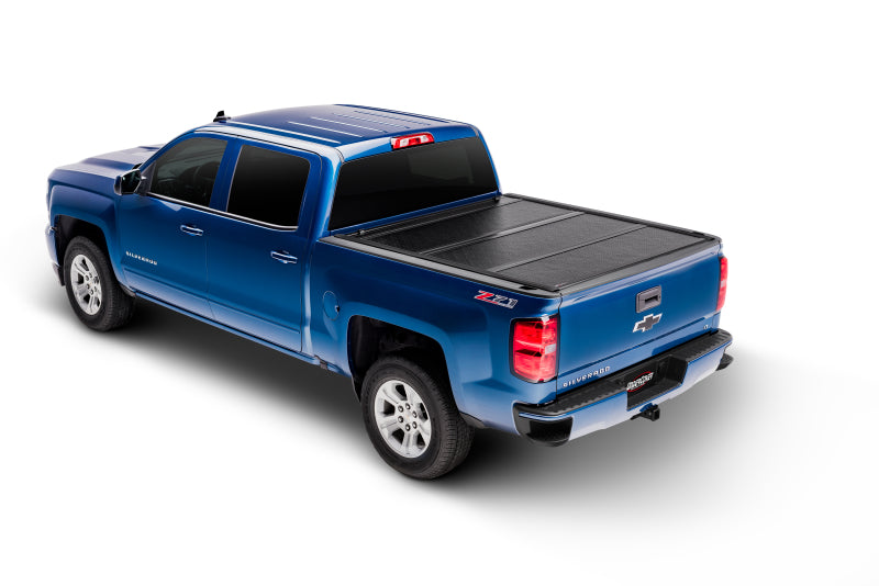 Load image into Gallery viewer, UnderCover 07-13 Chevy Silverado 1500 / 07-04 Silverado 2500 HD 6.5ft Flex Bed Cover
