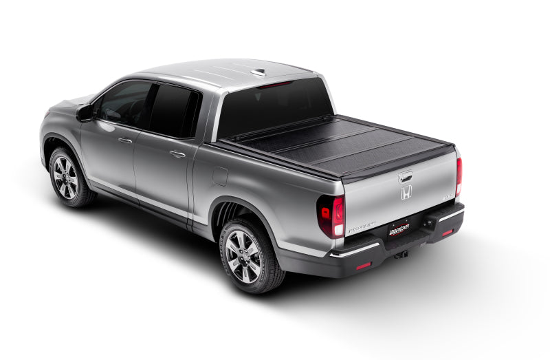 Load image into Gallery viewer, UnderCover 12-17 Isuzu Dmax 5ft Flex Bed Cover
