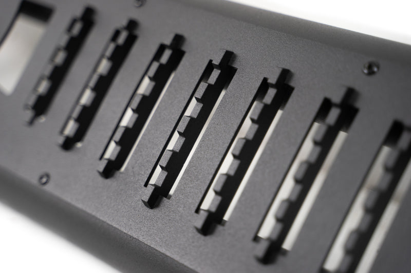 Load image into Gallery viewer, DV8 Offroad 20-23 Jeep Gladiator JT Body/Pinch Weld Mounted Step
