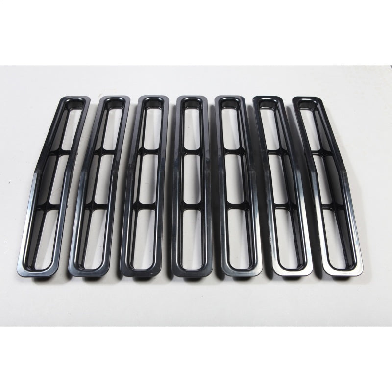 Load image into Gallery viewer, Rugged Ridge Grille Inserts Black 87-95 Jeep Wrangler YJ
