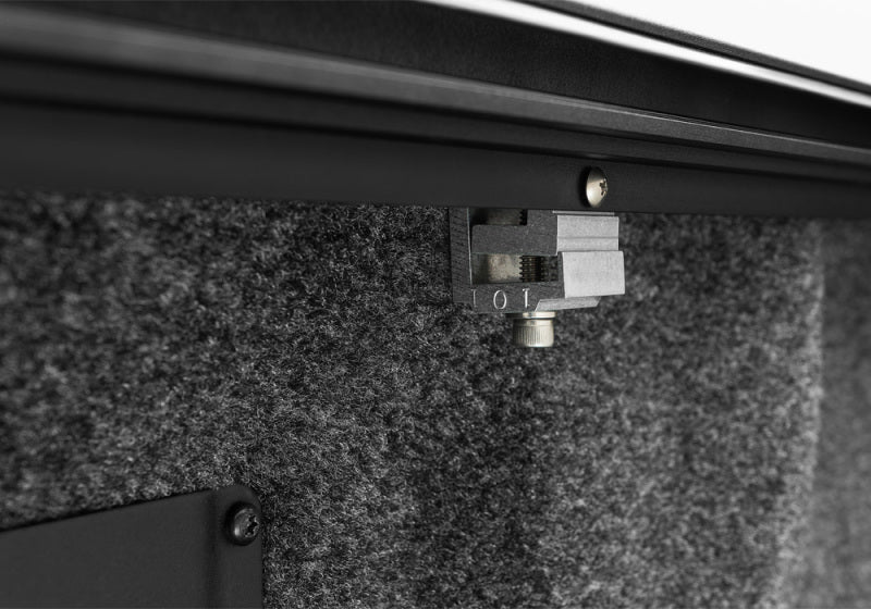 Load image into Gallery viewer, Roll-N-Lock 2022 Ford Maverick 54.4in E-Series Retractable Tonneau Cover
