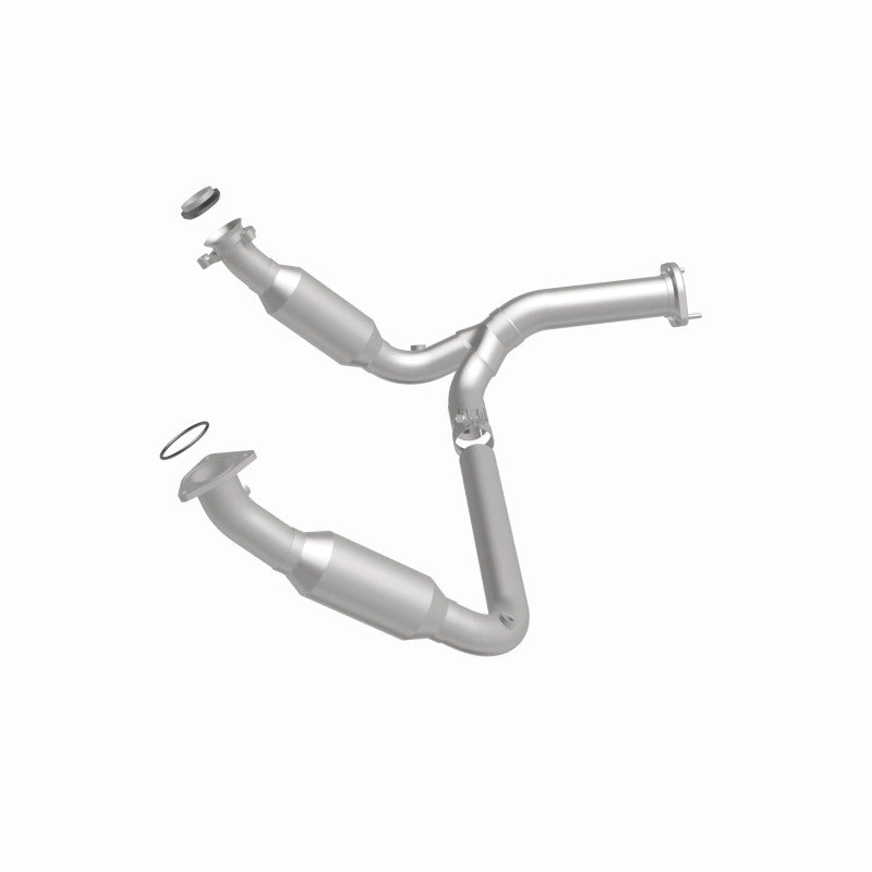 Load image into Gallery viewer, MagnaFlow Conv DF 07-09 Chevy/GMC Silverado/Suburban/Sierra/Tahoe/Yukon
