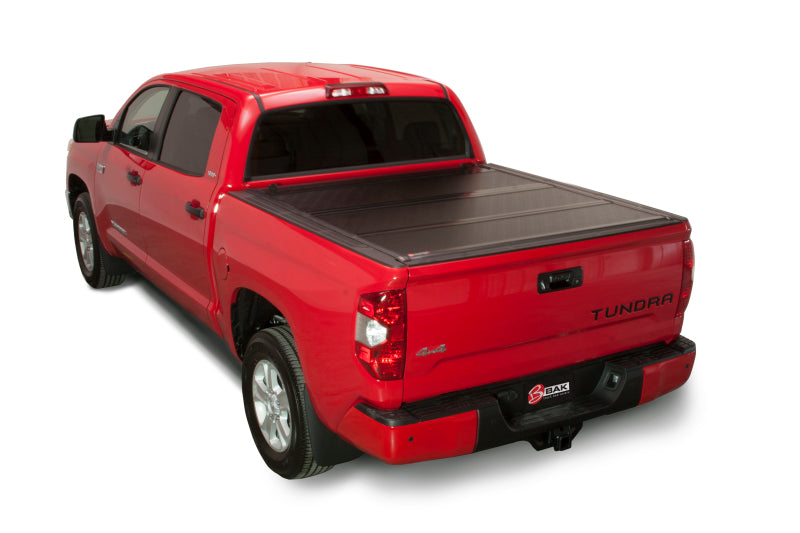 Load image into Gallery viewer, BAK 07-20 Toyota Tundra 5ft 6in Bed BAKFlip FiberMax
