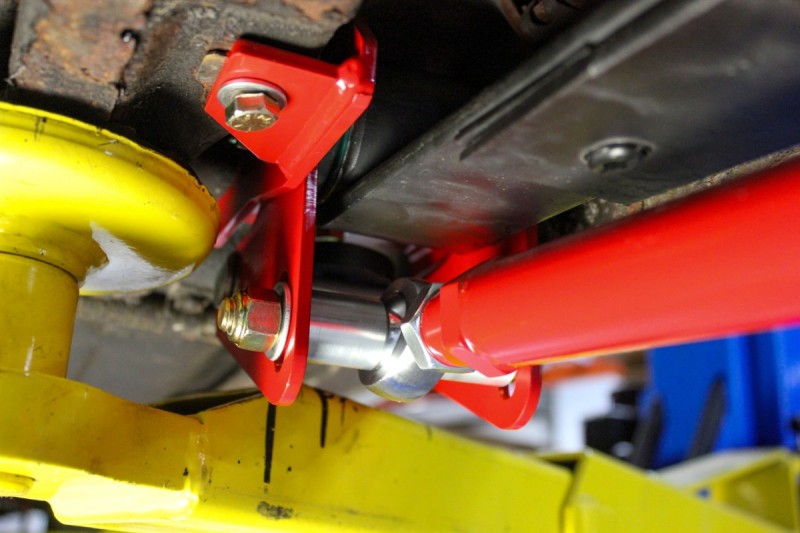 Load image into Gallery viewer, UMI Performance 70-81 GM F-Body Leaf Spring Traction Bars with Mounts
