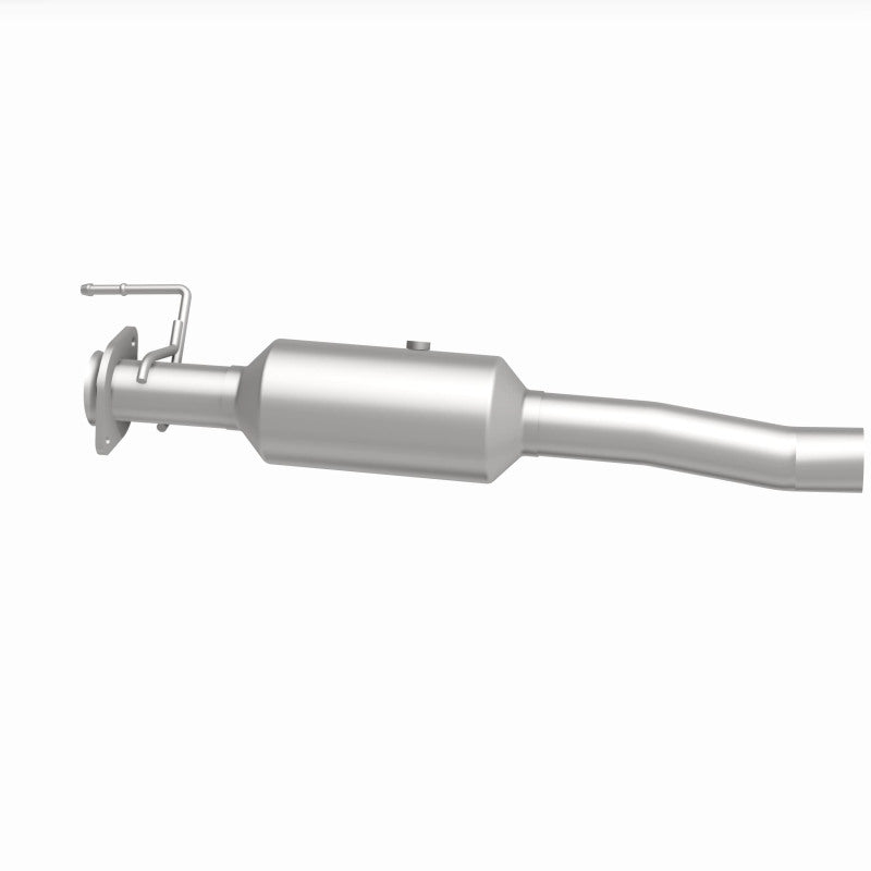 Load image into Gallery viewer, MagnaFlow 18-19 Ford F-450 Super Duty V10 6.8L Underbody Direct Fit Catalytic Converter
