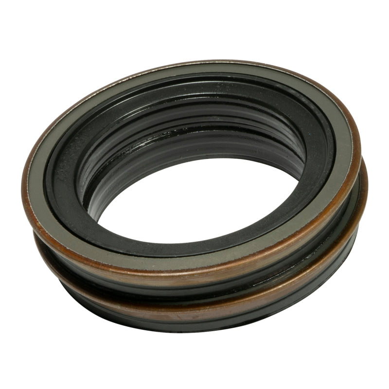 Load image into Gallery viewer, Yukon Gear Full Float Rear Wheel Seal for GM 14T &amp; 11.5in
