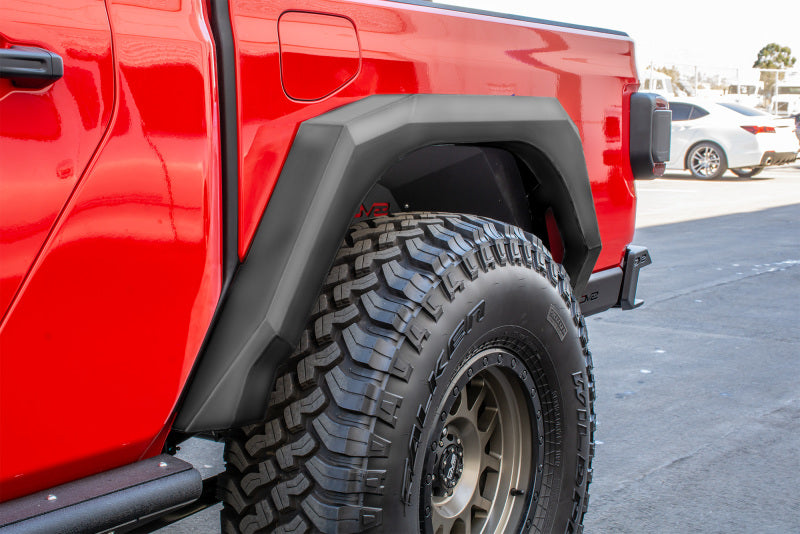 Load image into Gallery viewer, DV8 Offroad 2019+ Jeep Gladiator Armor Fenders
