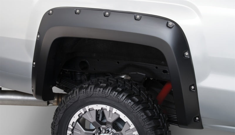 Load image into Gallery viewer, Bushwacker 15-18 GMC Sierra 2500 HD Pocket Style Flares 4pc 78.8/97.6in Bed - Black
