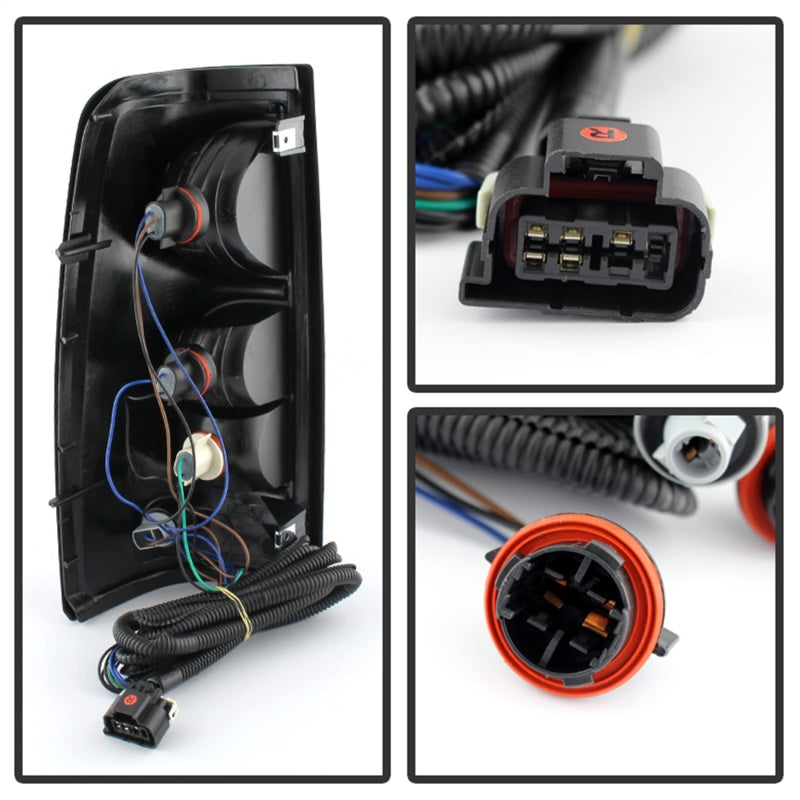 Load image into Gallery viewer, xTune Chevy Silverado 1500-2500-3500 03-06 OEM Style Tail Lights Red Clear ALT-JH-CS03-OE-RC
