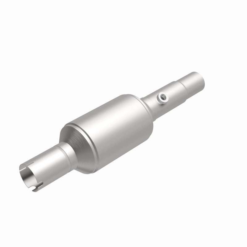 Load image into Gallery viewer, MagnaFlow Conv Direct Fit 96-98 Jeep Grand Cherokee Underbody
