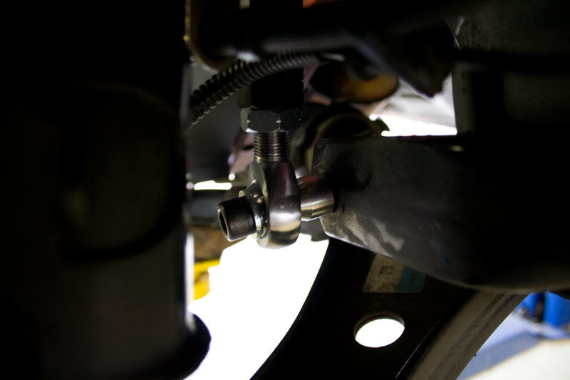 Load image into Gallery viewer, UMI Performance 05-14 Ford Mustang Adjustable Front Sway Bar End Links
