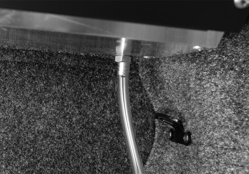 Load image into Gallery viewer, Roll-N-Lock 17-19 Ford F-250/F-350 Super Duty SB 80-3/8in A-Series Retractable Tonneau Cover
