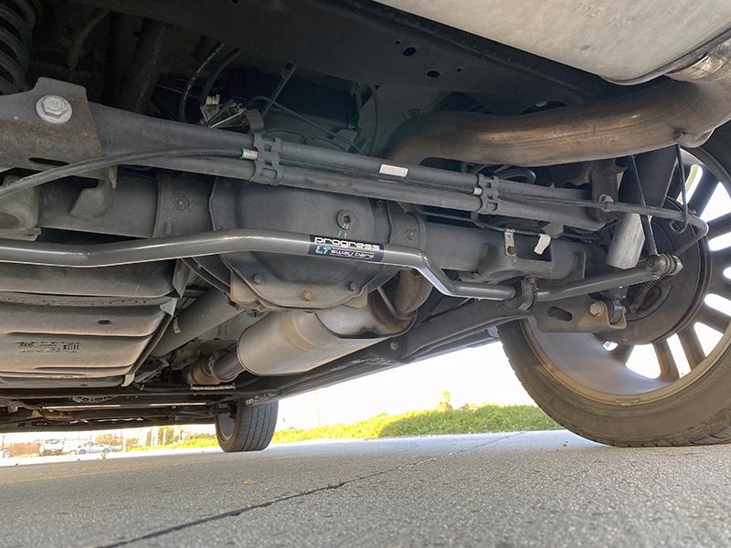 Load image into Gallery viewer, Progress Tech LT 01-20 Chevrolet Tahoe/Suburban / GMC Yukon Rear Sway Bar (30mm) - Gray
