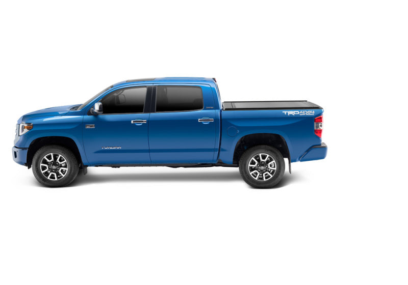 Load image into Gallery viewer, Retrax 07-18 Tundra Regular &amp; Double Cab 6.5ft Bed with Deck Rail System RetraxONE XR
