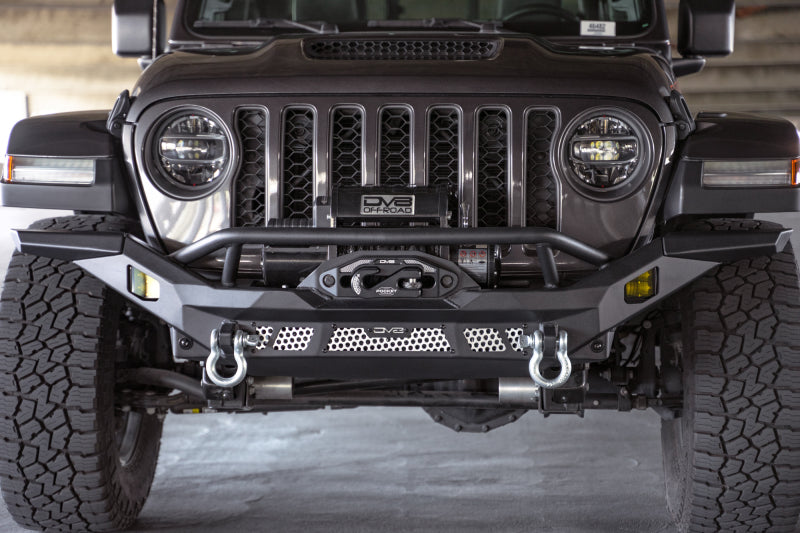 Load image into Gallery viewer, DV8 Offroad 07-18 Jeep Wrangler JK / 18-23 Wrangler JL / 20-23 Gladiator JT MTO Series Front Bumper
