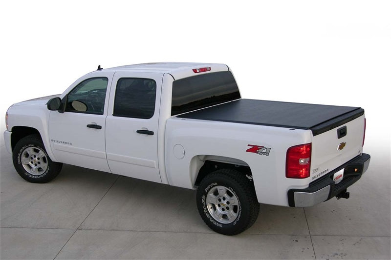 Load image into Gallery viewer, Access Tonnosport 04-07 Chevy/GMC Full Size 5ft 8in Bed Roll-Up Cover
