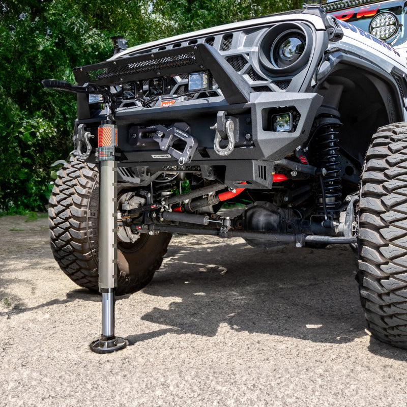 Load image into Gallery viewer, Go Rhino Xventure Gear EG1 El Gato Hydraulic Jack - Graphite
