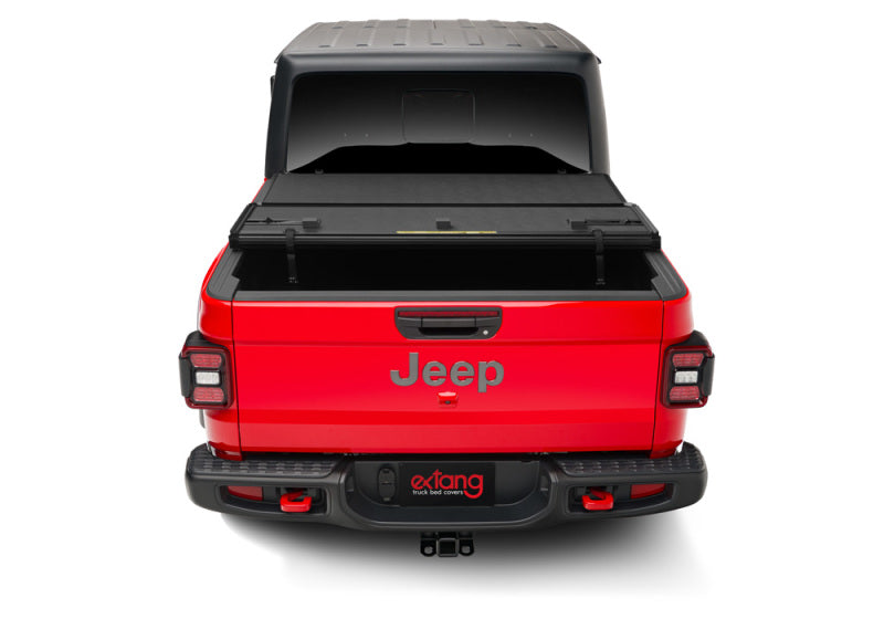 Load image into Gallery viewer, Extang 2020 Jeep Gladiator (JT) (w/Rail System) Solid Fold 2.0
