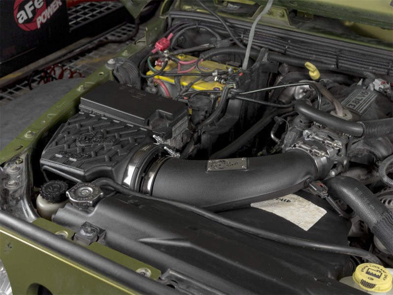 Load image into Gallery viewer, aFe Momentum GT Stage 2 Dry S Intake System 07-11 Jeep Wrangler (JK) V6 3.8L w/ Mechanical Fan
