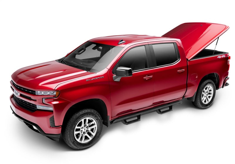 Load image into Gallery viewer, UnderCover 19-20 Chevy Silverado 1500 6.5ft Lux Bed Cover - Pull Me Over Red
