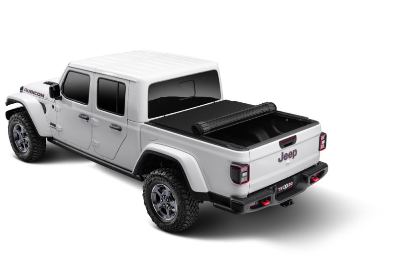 Load image into Gallery viewer, Truxedo 2020 Jeep Gladiator 5ft Sentry CT Bed Cover
