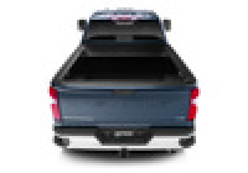 Load image into Gallery viewer, Retrax 2020 Chevrolet / GMC 6ft 9in Bed 2500/3500 RetraxPRO XR
