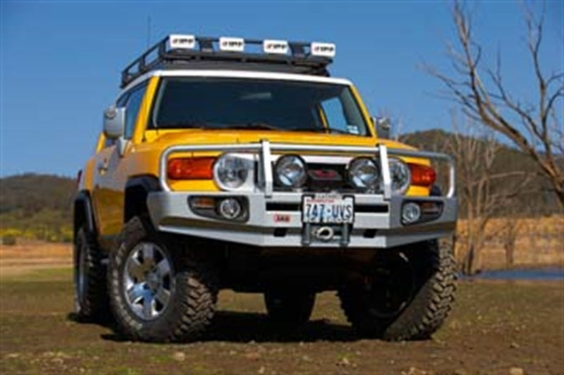 Load image into Gallery viewer, ARB Combar Suit ARB Fog Fj Cruiser Needs 3520Xxx Kit (Fit Kit NOT Included)
