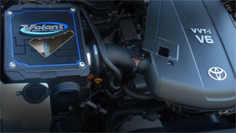 Load image into Gallery viewer, Volant 12-15 Toyota Tacoma 4.0L V6 PowerCore Closed Box Air Intake System
