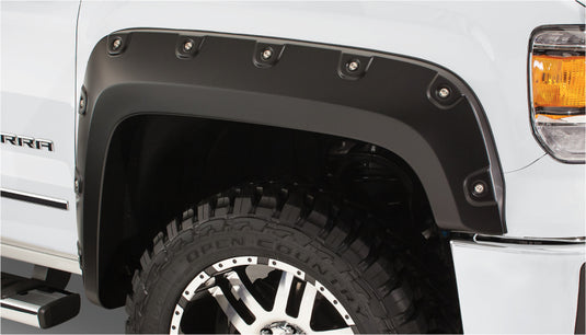 Bushwacker 07-13 GMC Sierra 1500 Fleetside Cutout Style Flares 4pc 69.3in Bed - Black