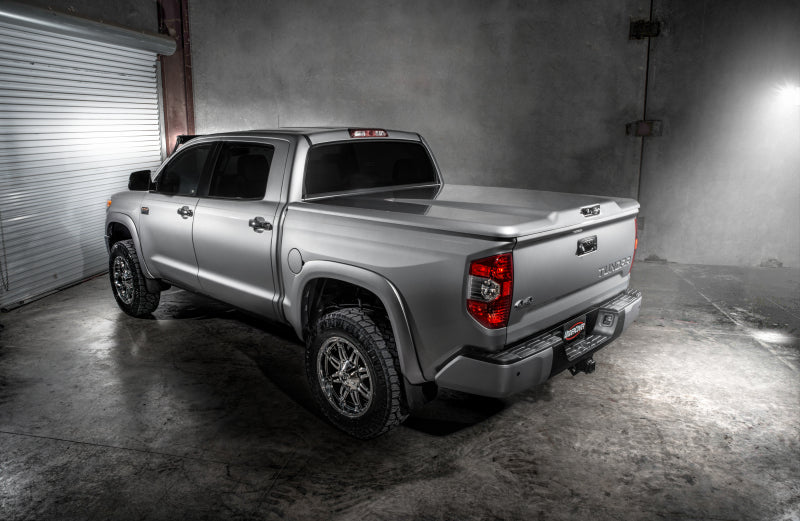 Load image into Gallery viewer, UnderCover 18-20 Toyota Tundra 5.5ft Elite LX Bed Cover - Vintage Brown
